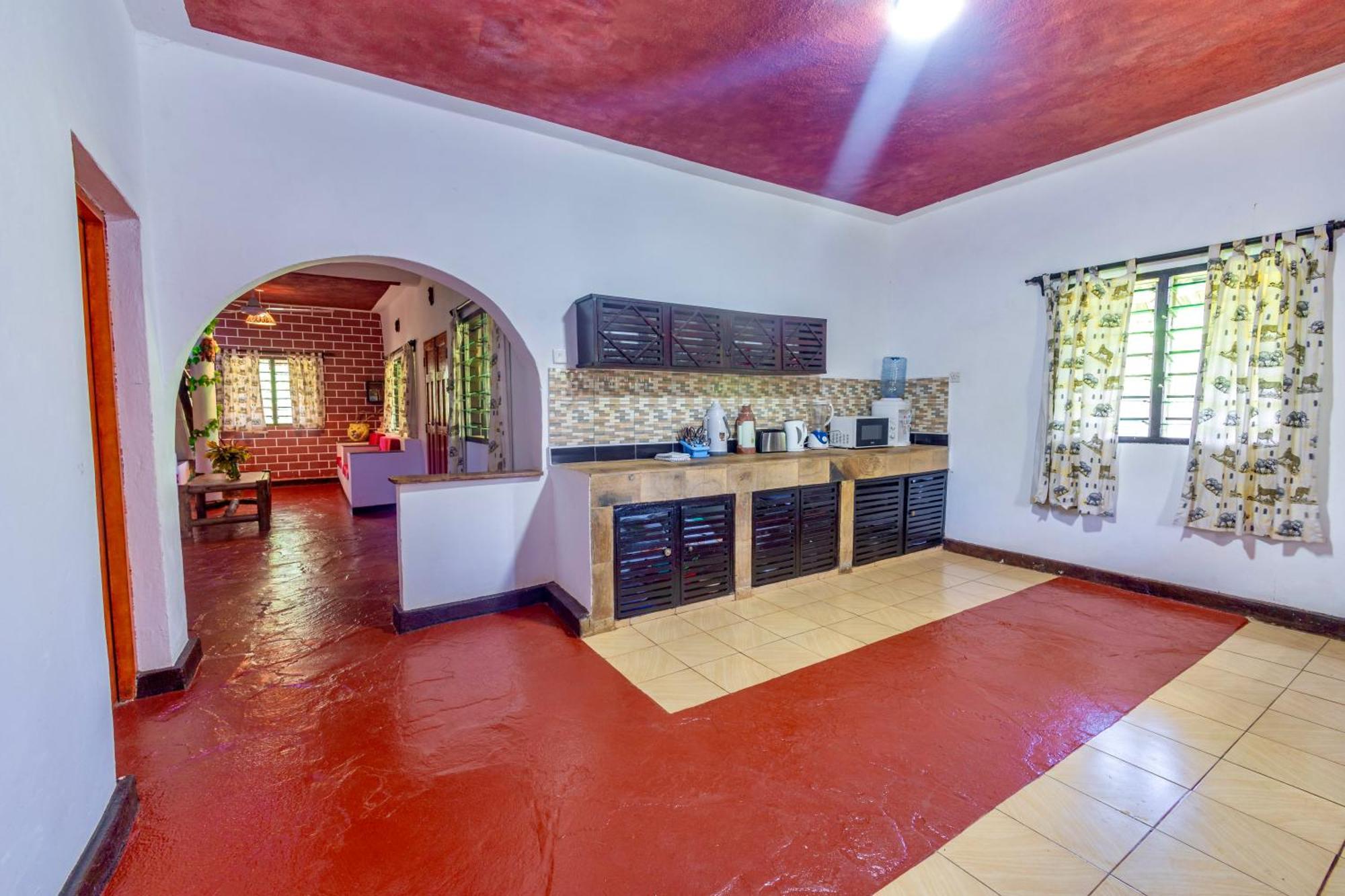 Villas Dora And Holly Diani Beach Exterior photo